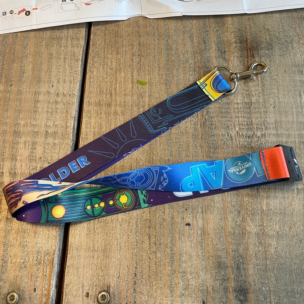 Universal Multicolor Printed Lanyard with Metal Key Clip